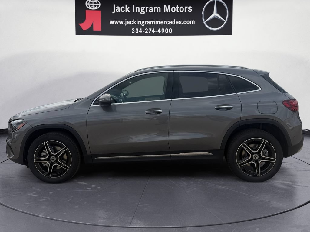 New 2026 Mercedes-Benz GLA 250 image 2