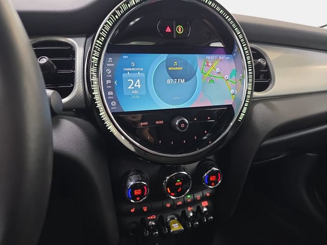 Used 2024 MINI Cooper SE FWD image 15