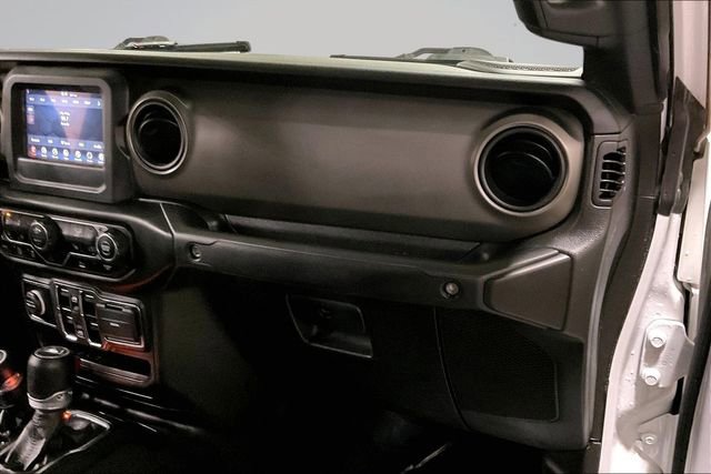 Used 2022 Jeep Gladiator Sport image 17