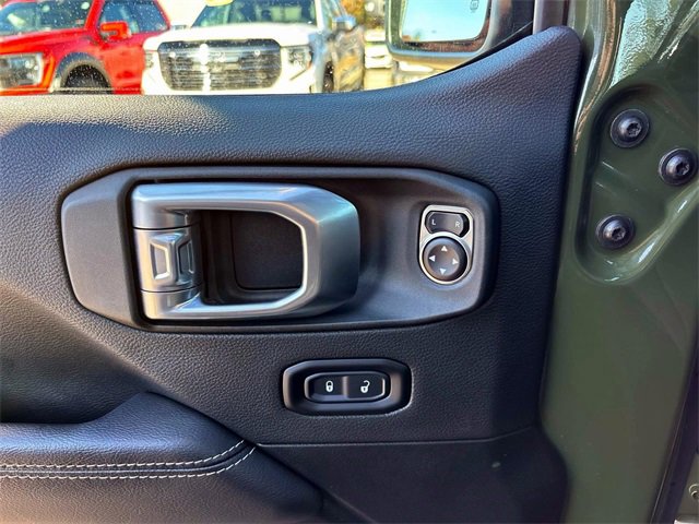 Used 2021 Jeep Wrangler Unlimited Sahara image 17