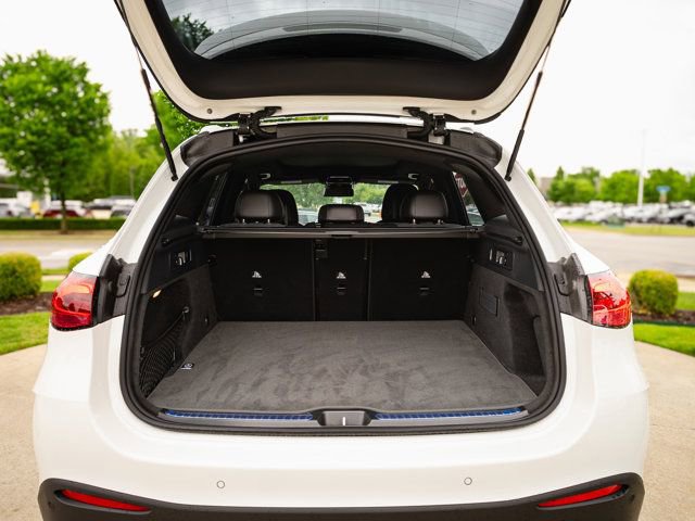 Certified 2025 Mercedes-Benz GLC 43 AMG 4MATIC image 36