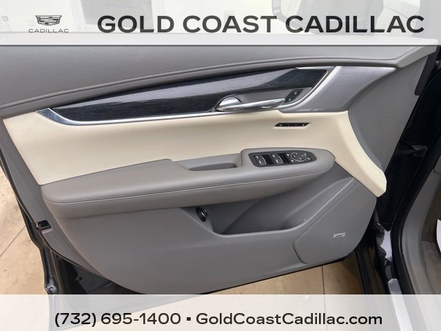 Certified 2022 Cadillac XT6 Premium Luxury w/ Technology Package image 19