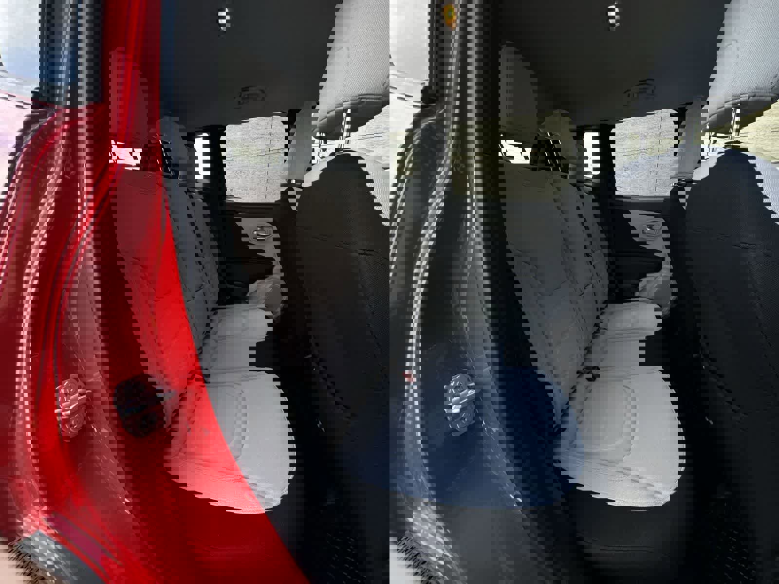 Certified 2022 Jeep Renegade Latitude w/ Convenience Group image 21