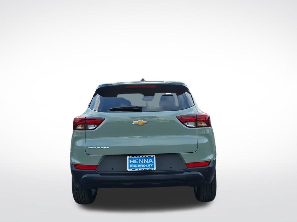 New 2026 Chevrolet TrailBlazer LS w/ LS Convenience Package FWD image 4