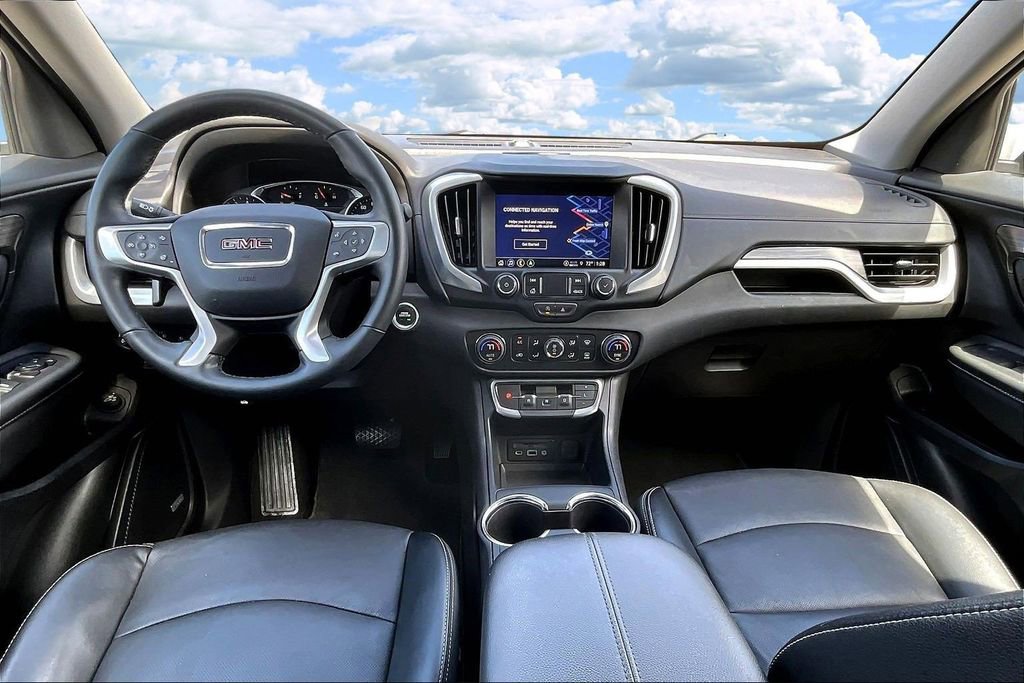 Used 2024 GMC Terrain SLT w/ Infotainment Package II AWD/4WD image 9