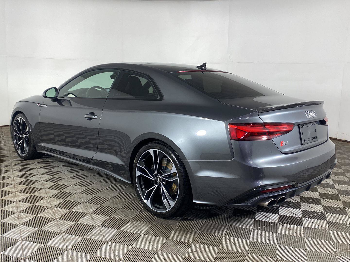 Used 2021 Audi S5 Premium Plus w/ Premium Plus AWD/4WD image 30