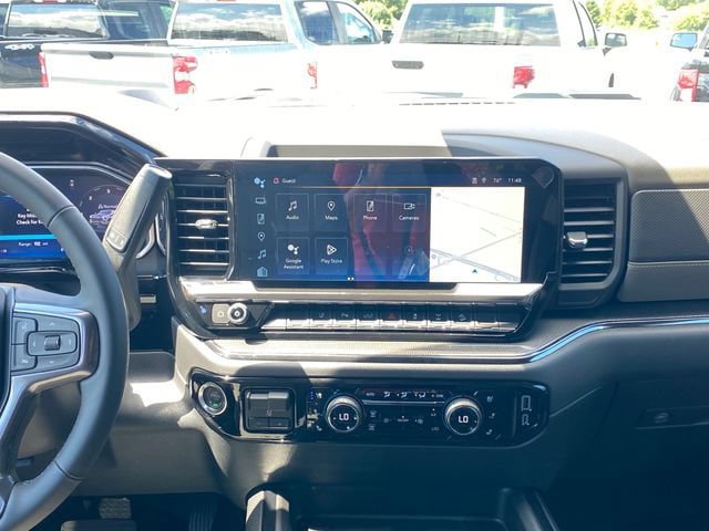 New 2026 Chevrolet Silverado 2500 ZR2 w/ LPO, Dark Essentials Package AWD/4WD image 20