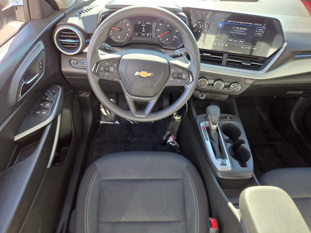 Certified 2026 Chevrolet Trax LS FWD image 11