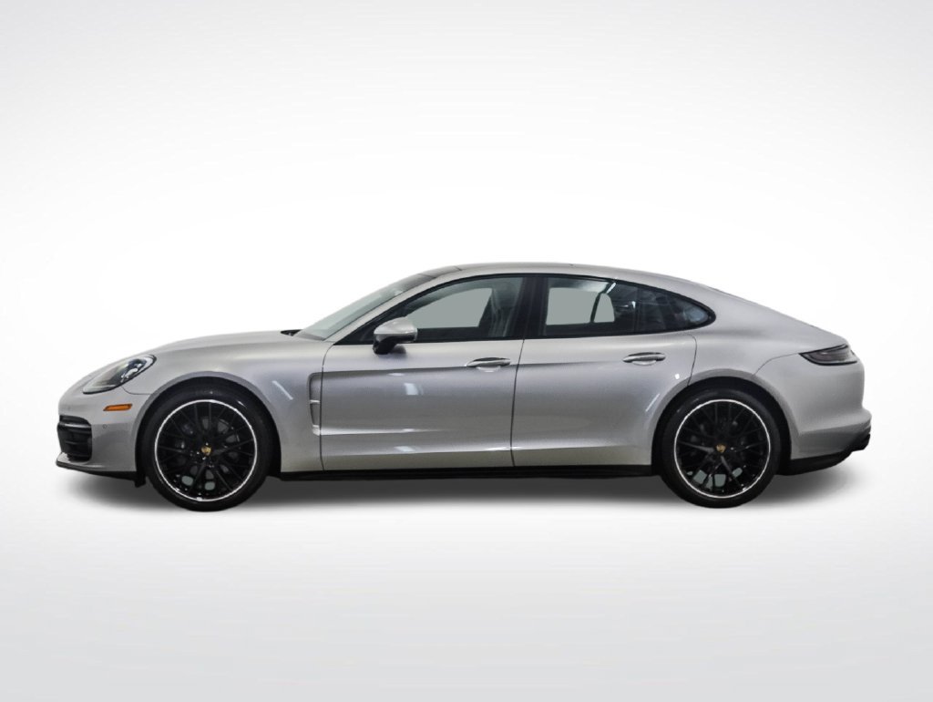Used 2023 Porsche Panamera 4 Platinum Edition AWD/4WD image 2