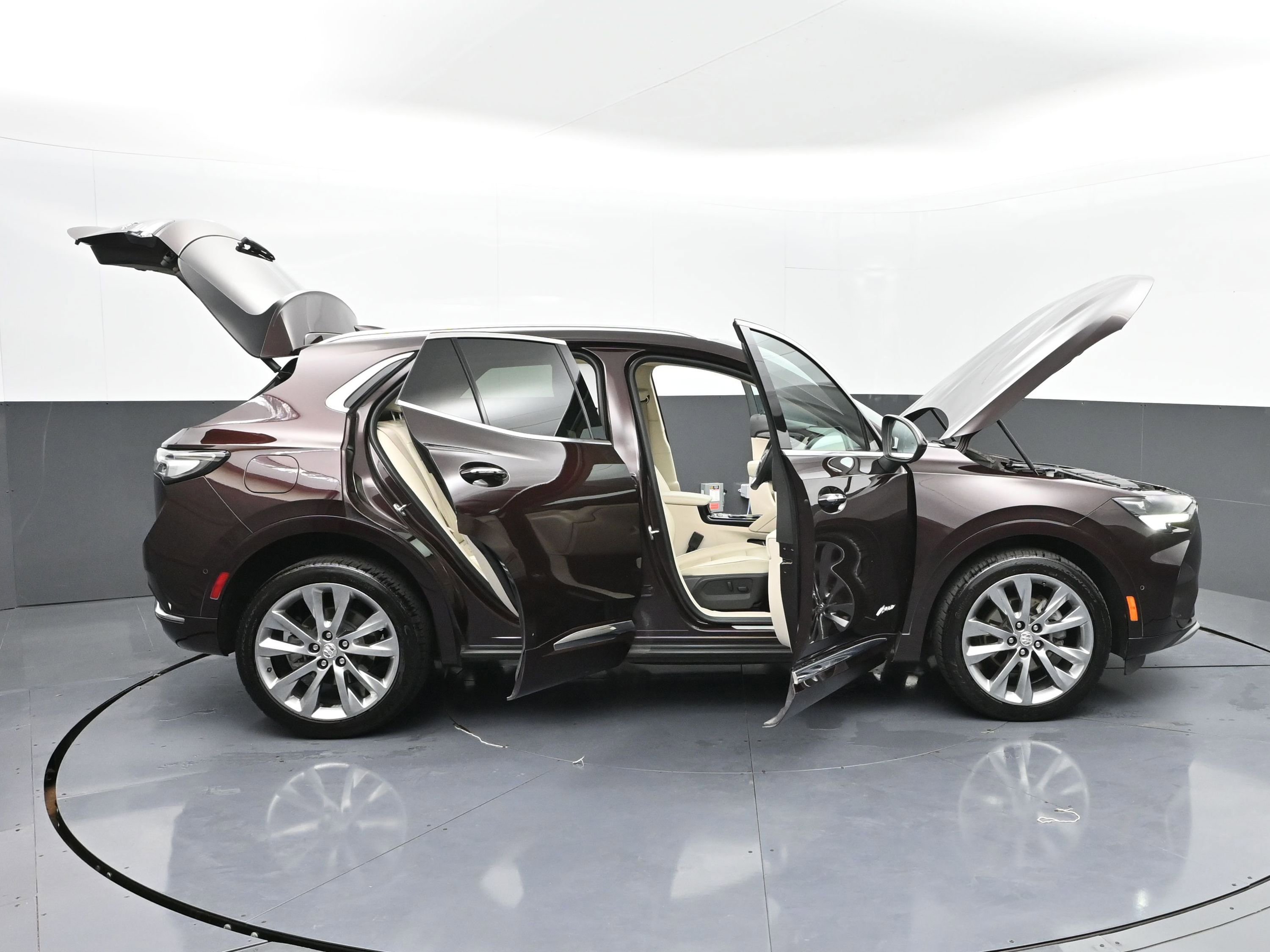 Used 2023 Buick Envision Avenir image 54