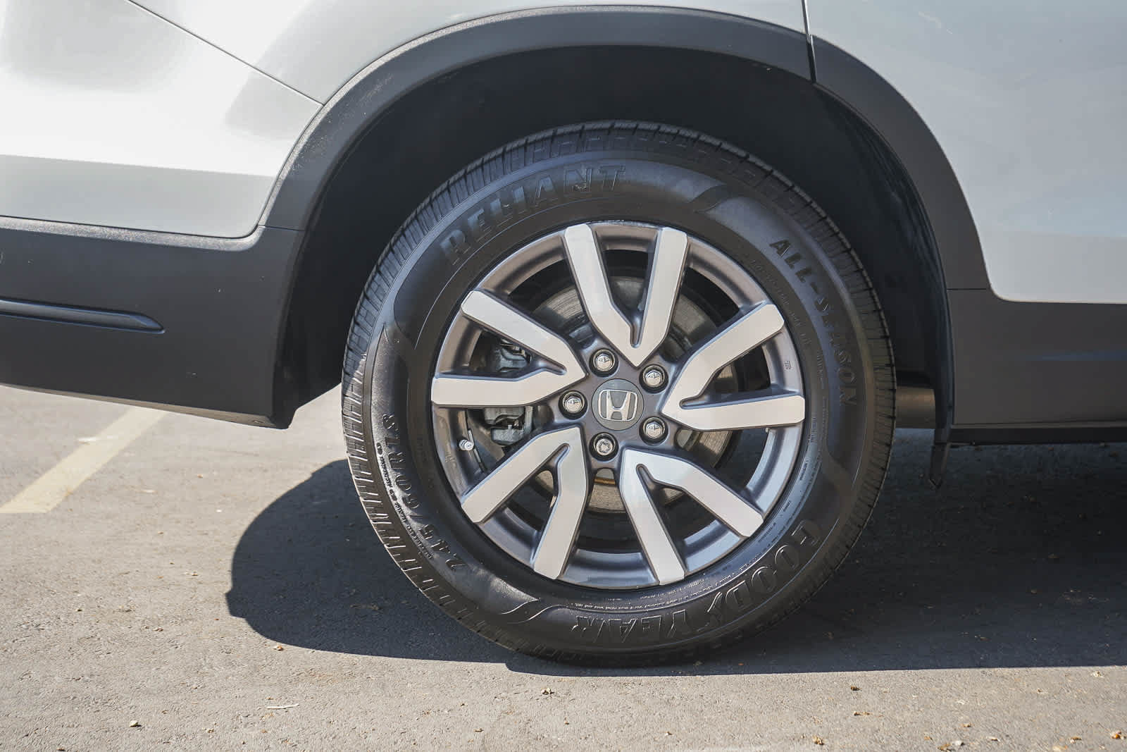 Used 2020 Honda Pilot EX image 8