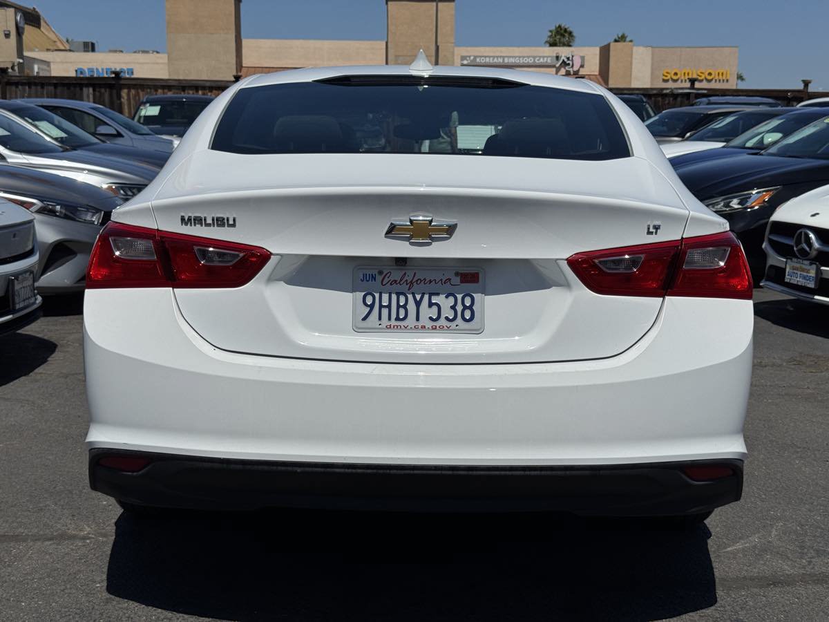 Used 2023 Chevrolet Malibu LT FWD image 11