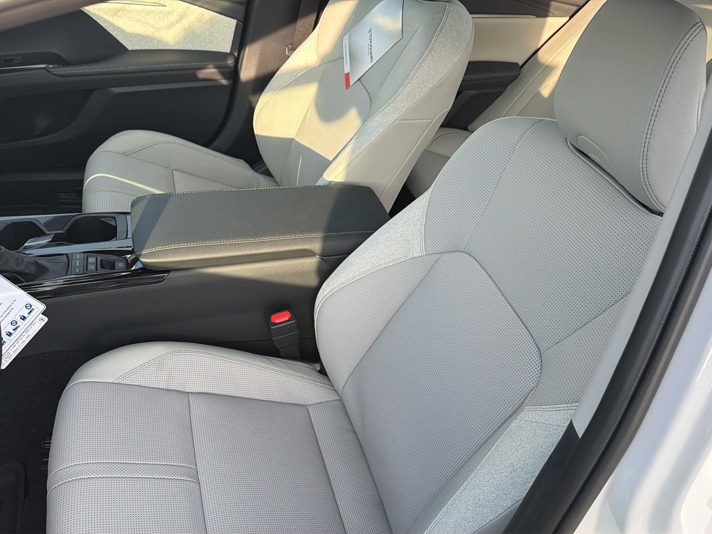 New 2026 Toyota Camry XLE AWD/4WD image 29