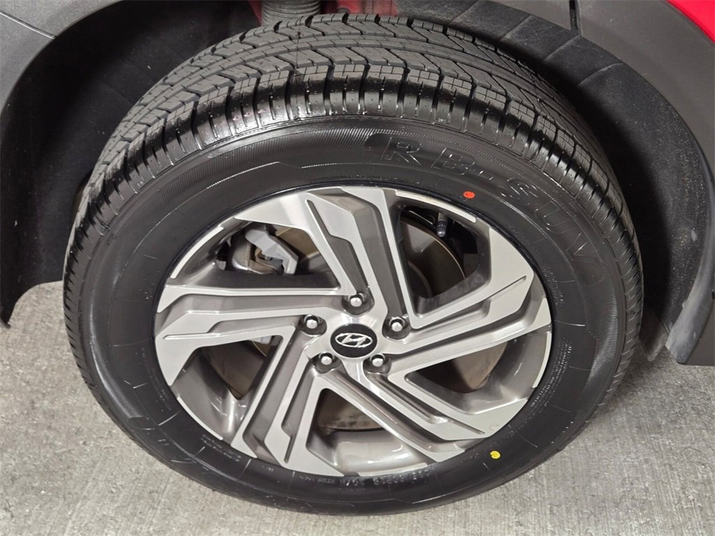 Used 2022 Hyundai Santa Fe SEL w/ Convenience + Premium Package image 9