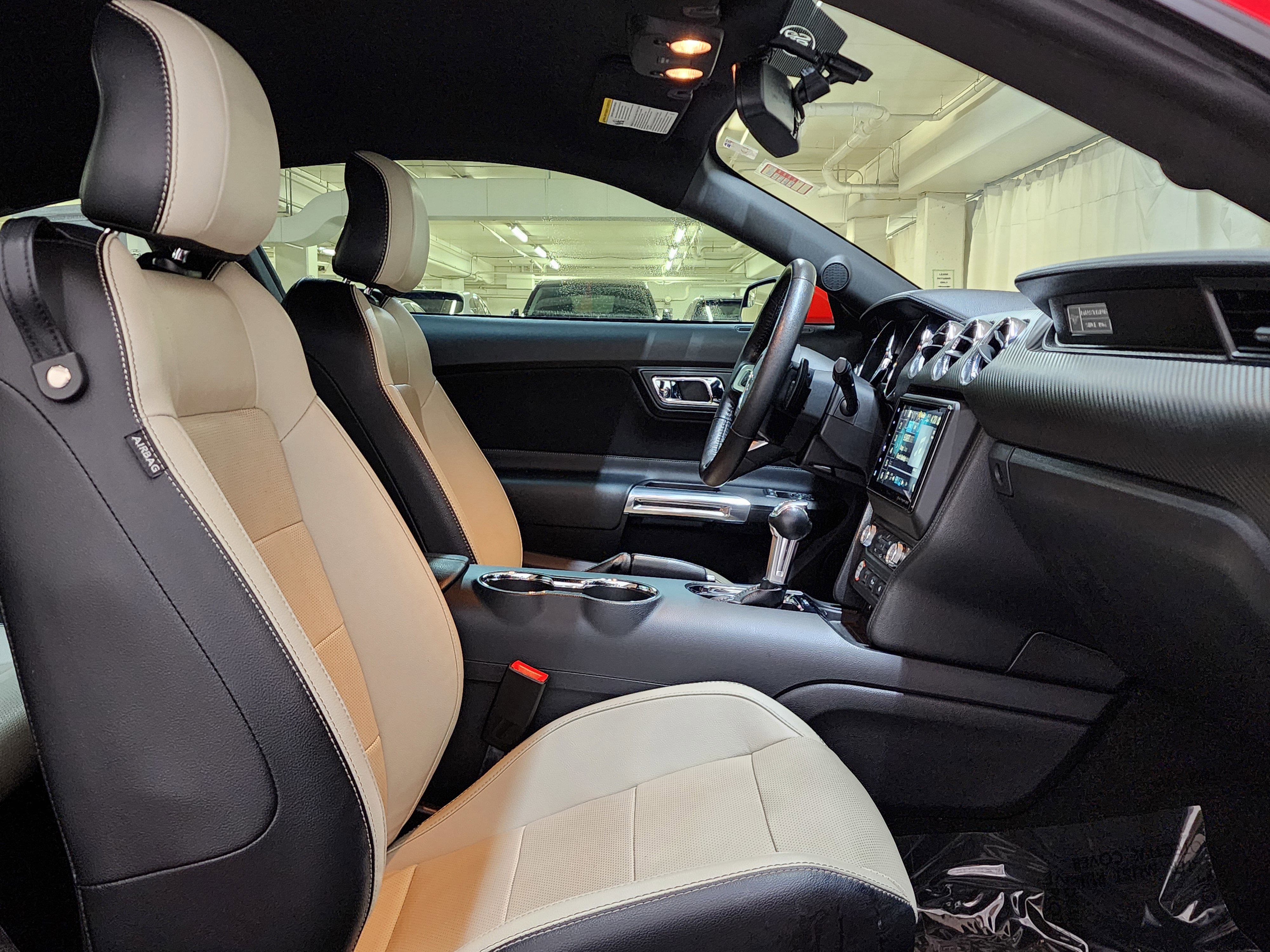 Used 2017 Ford Mustang Coupe image 19