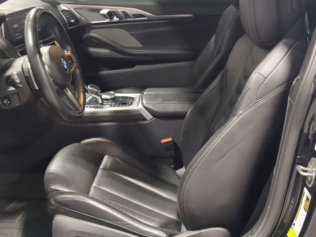 Used 2019 BMW M850i xDrive Coupe w/ Comfort Seating Package image 18