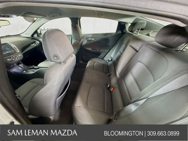 Used 2018 Chevrolet Malibu LT image 22