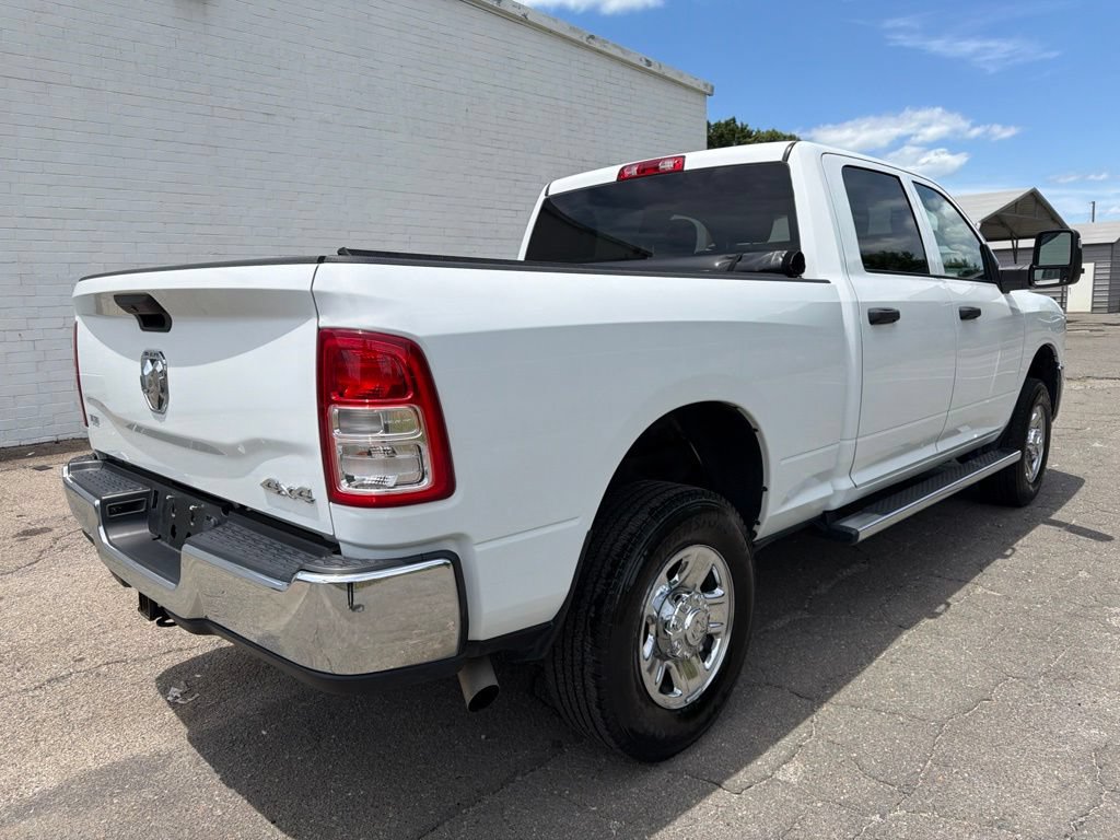 Used 2024 RAM 2500 Tradesman w/ Chrome Appearance Group AWD/4WD image 2