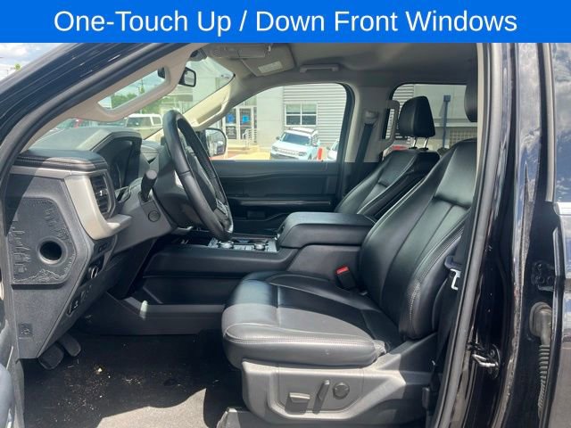 Used 2024 Ford Expedition XLT AWD/4WD image 7