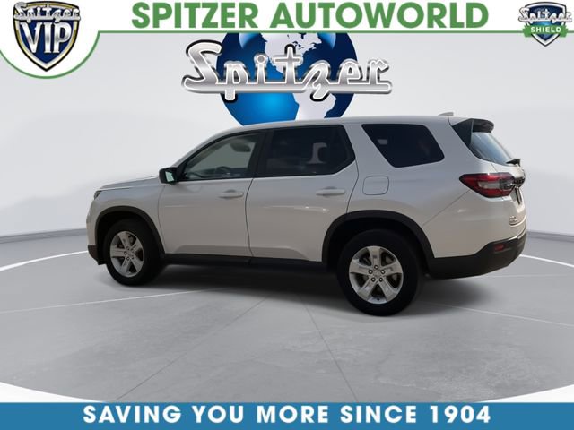 Used 2023 Honda Pilot LX image 7