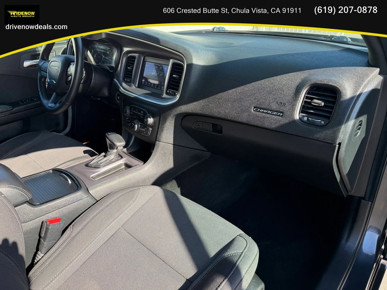 Used 2019 Dodge Charger SXT w/ Plus Group image 12