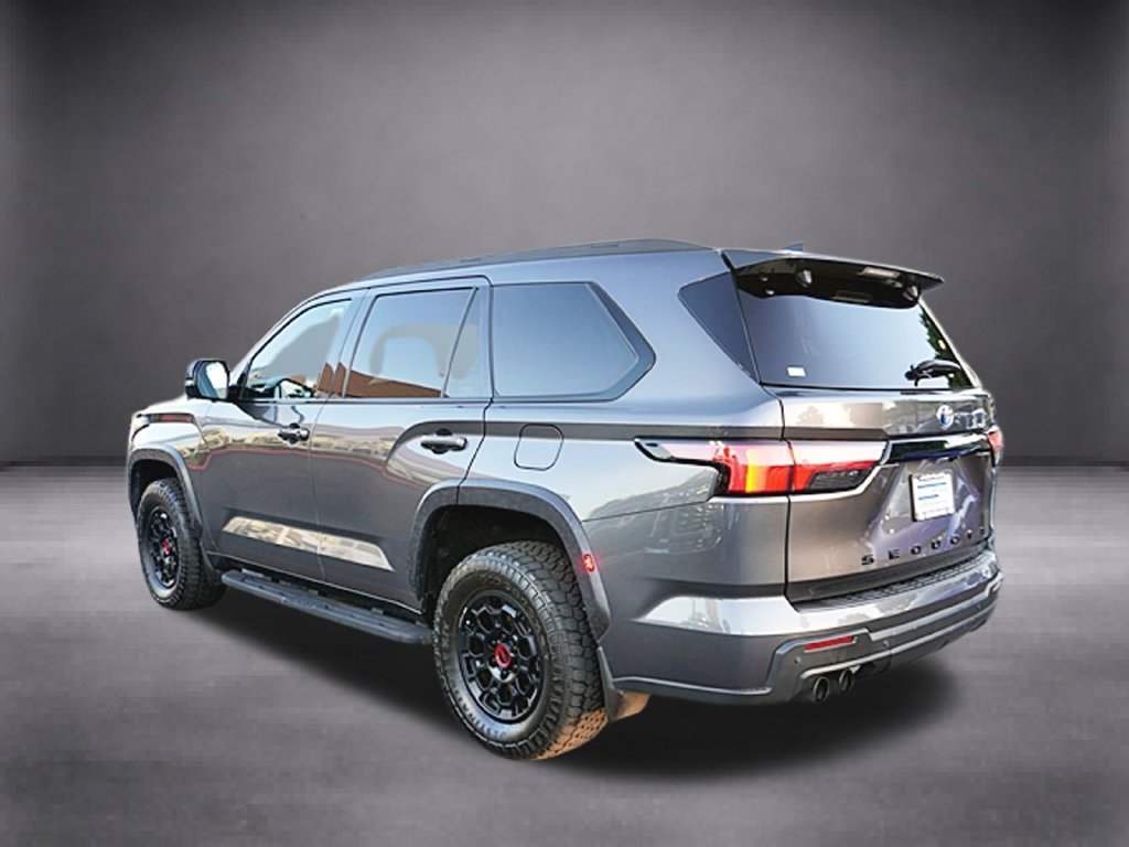 Used 2023 Toyota Sequoia TRD Pro AWD/4WD image 7