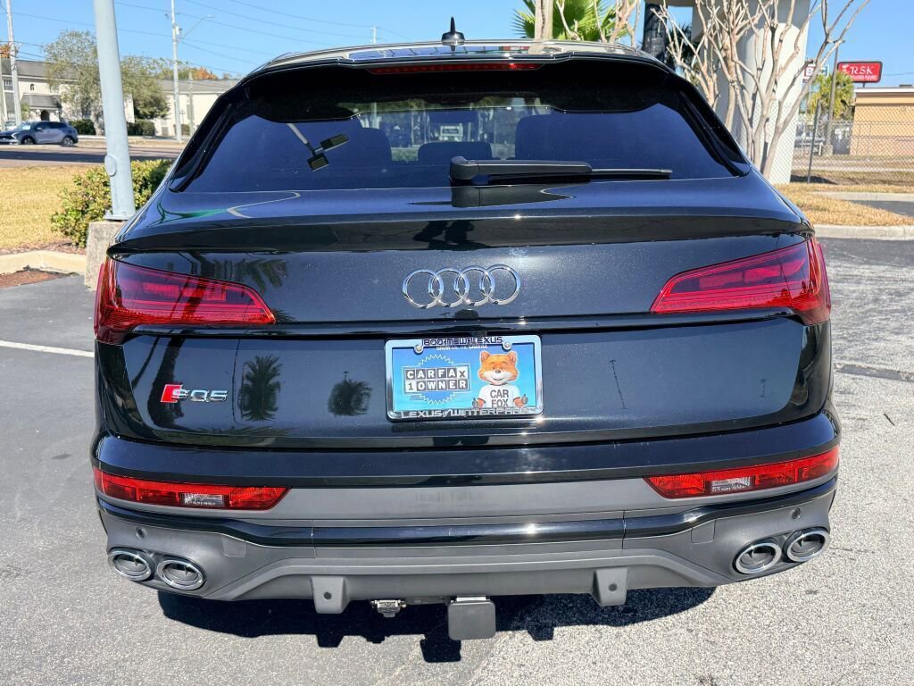 Used 2024 Audi SQ5 Prestige image 10