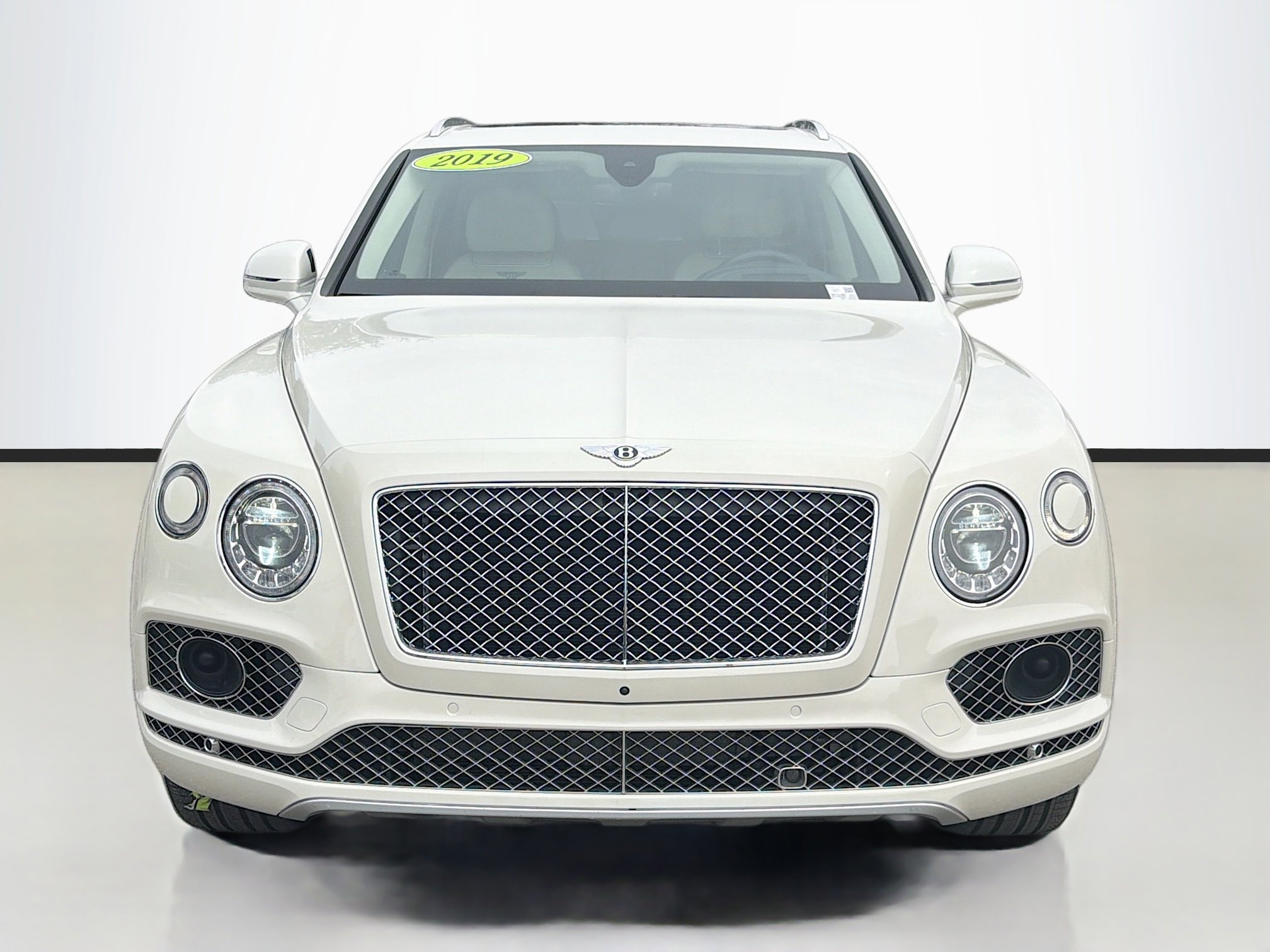 Used 2019 Bentley Bentayga image 8