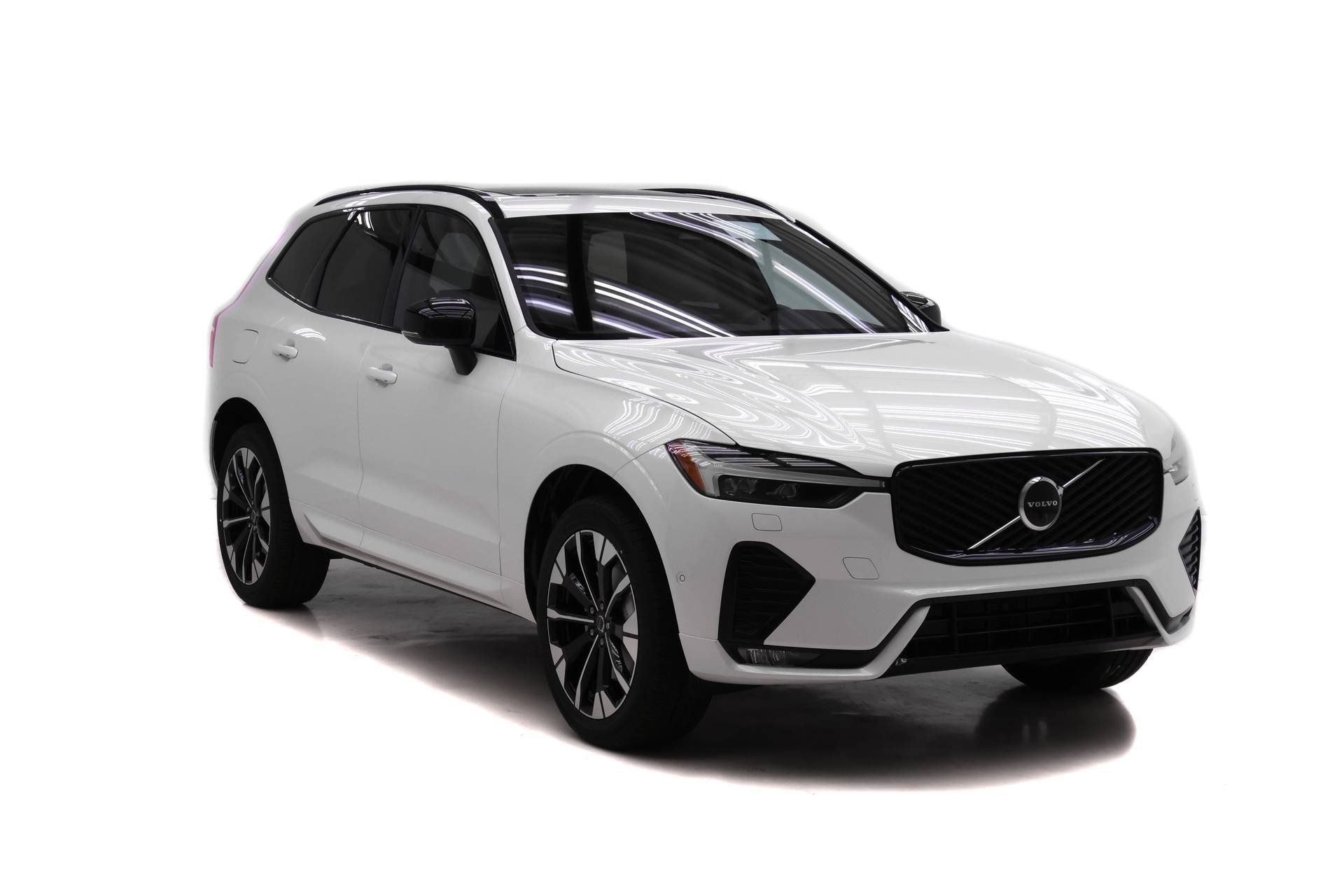 New 2026 Volvo XC60 B5 Plus w/ Protection Package Premier image 2