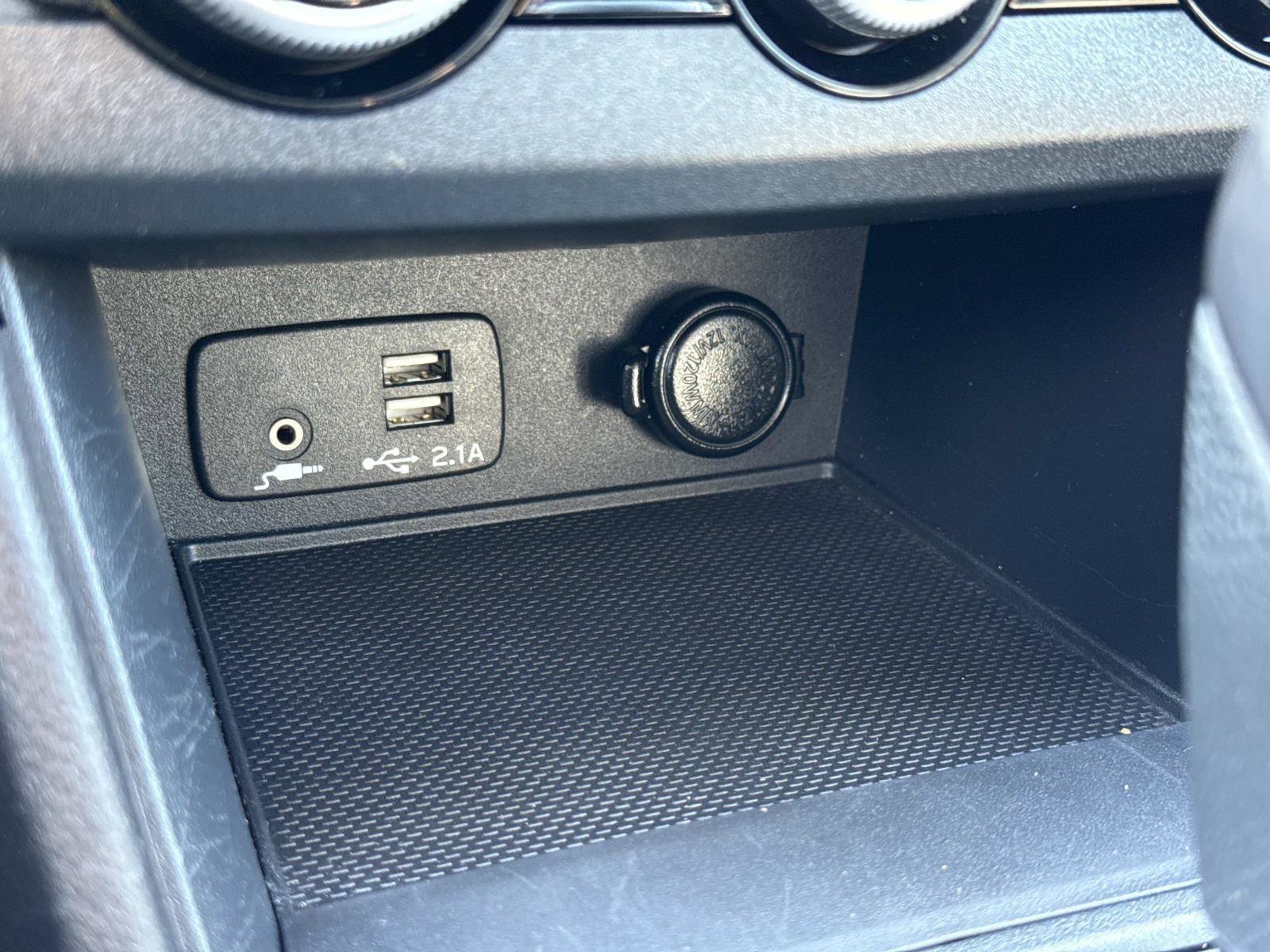 Used 2023 Subaru Crosstrek 2.0i Premium image 7