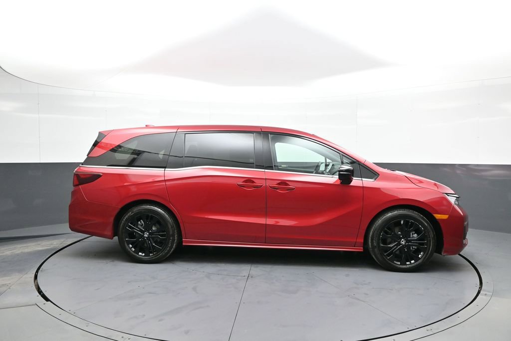 Certified 2025 Honda Odyssey Sport-L image 5