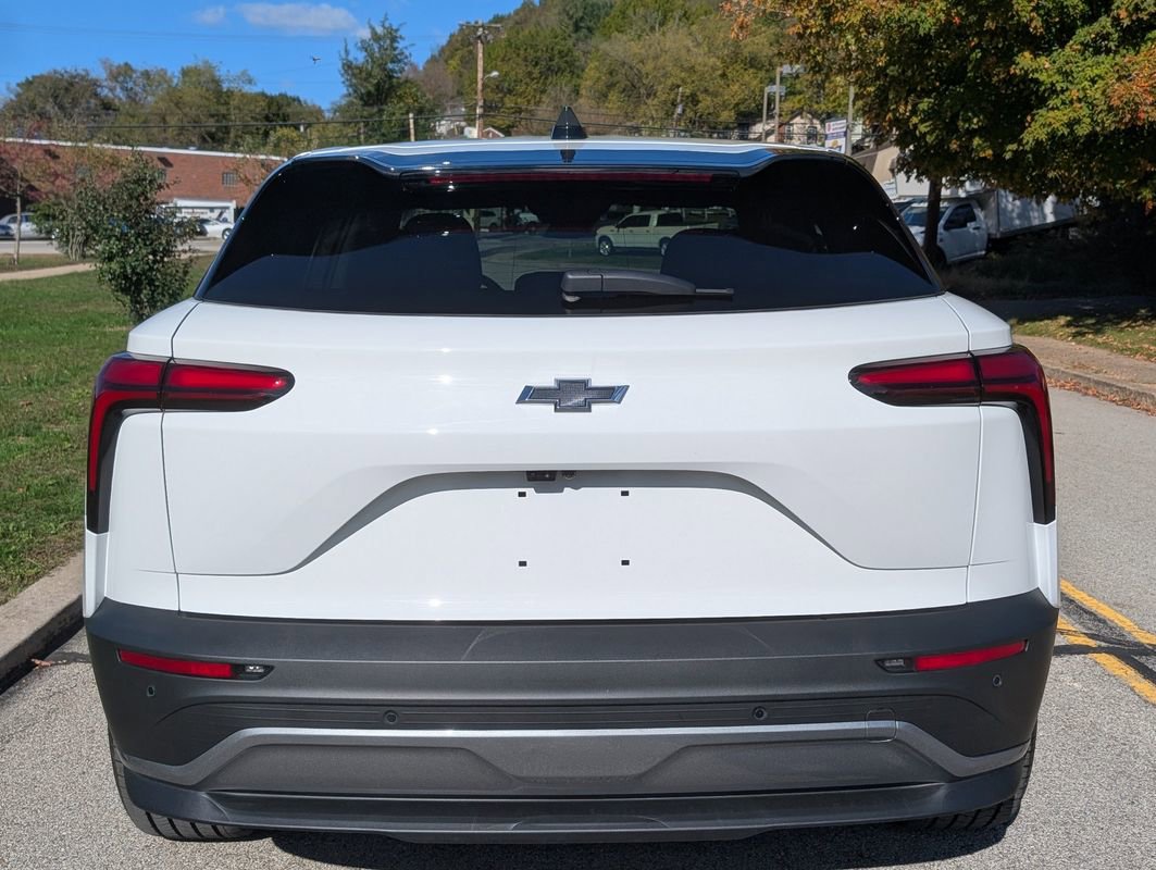 Used 2025 Chevrolet Blazer EV AWD Police image 12