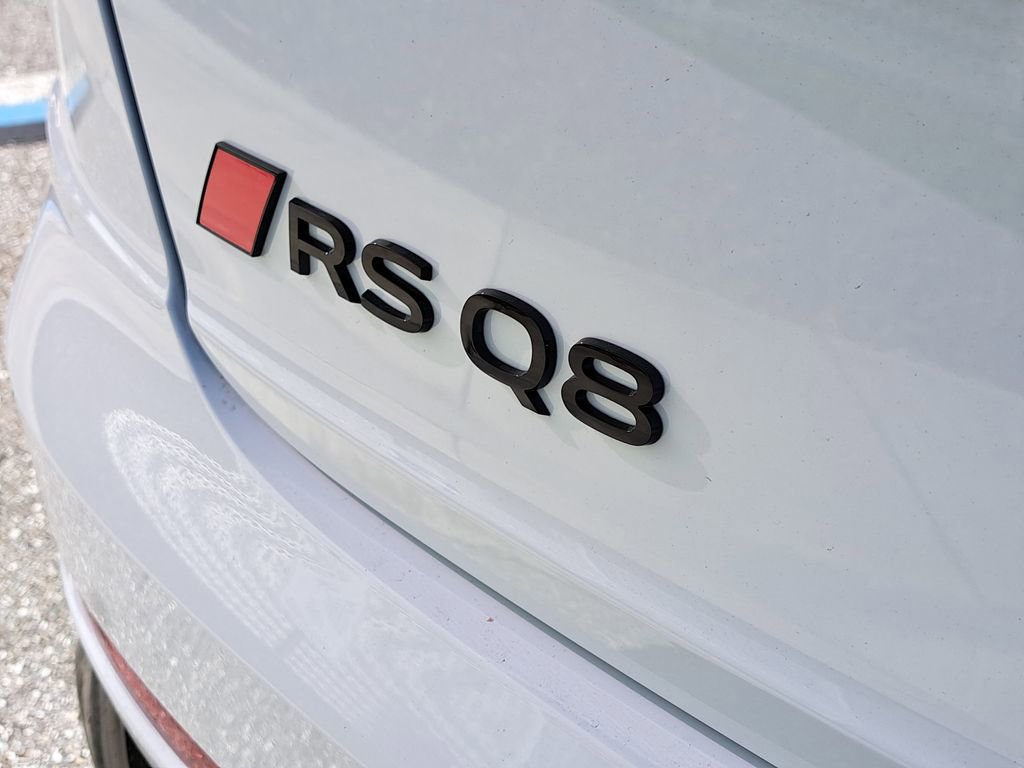 New 2026 Audi RS Q8 performance image 5