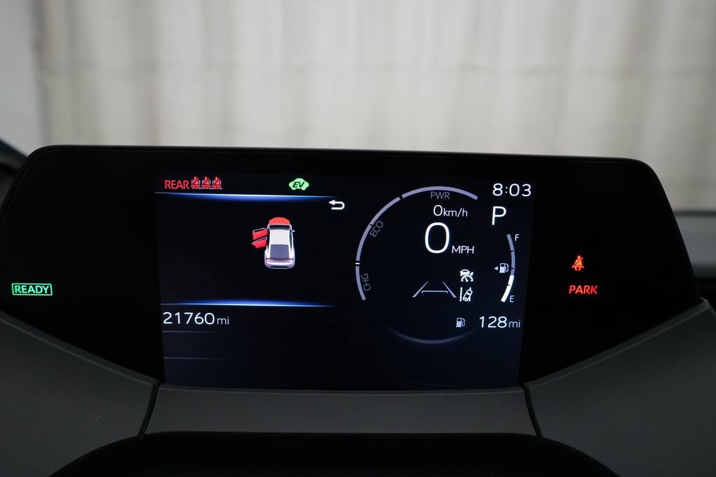 Used 2023 Toyota Prius LE image 2