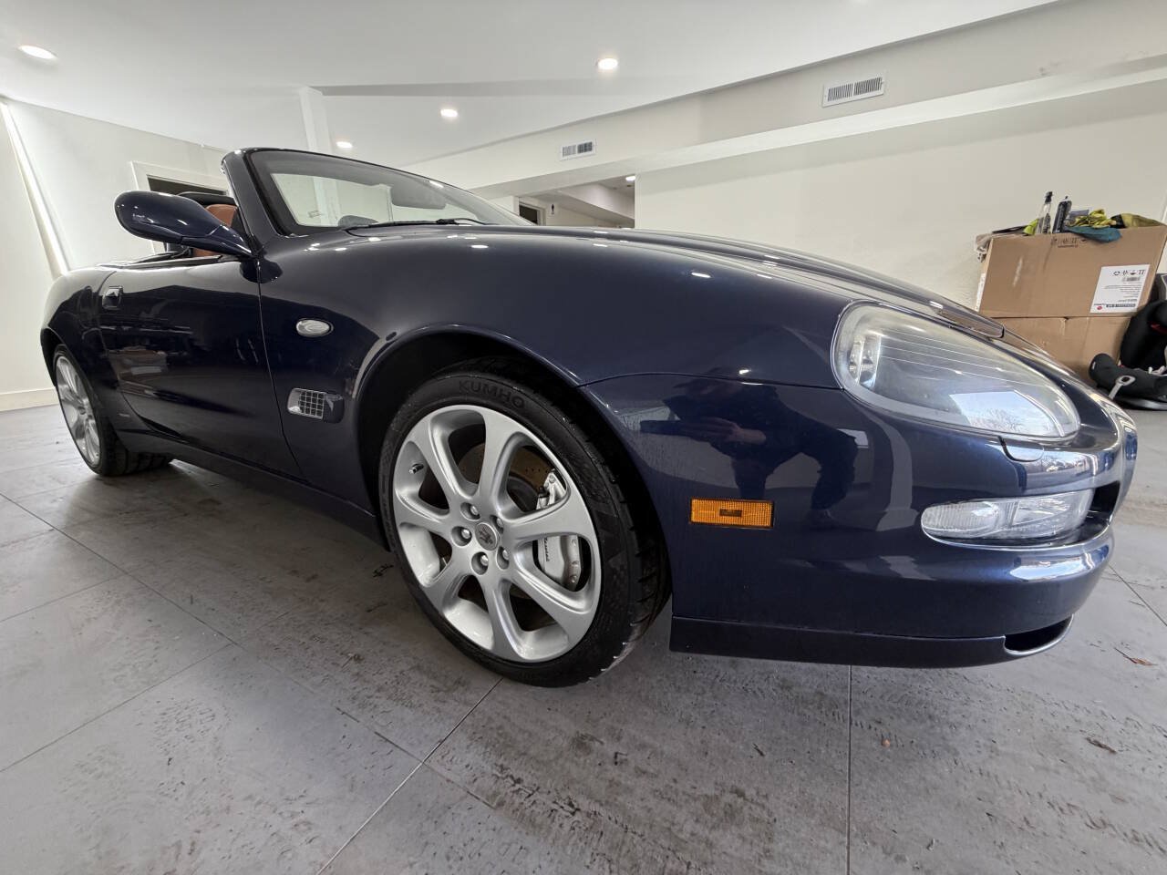 Used 2005 Maserati Spyder GT RWD image 12