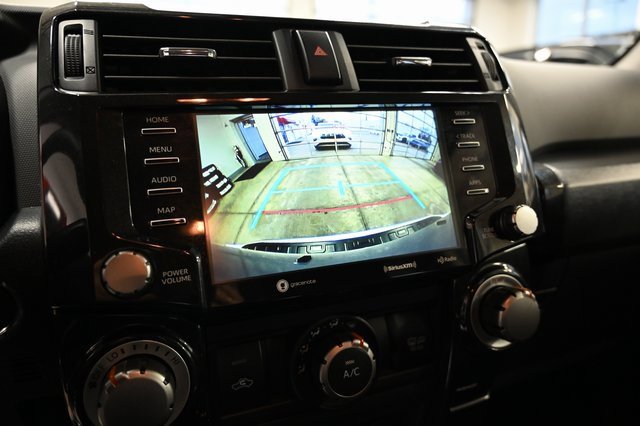 Used 2024 Toyota 4Runner TRD Off-Road image 17