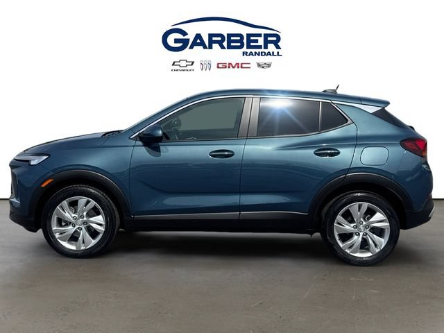 Used 2024 Buick Encore GX Preferred w/ Comfort Package FWD image 2
