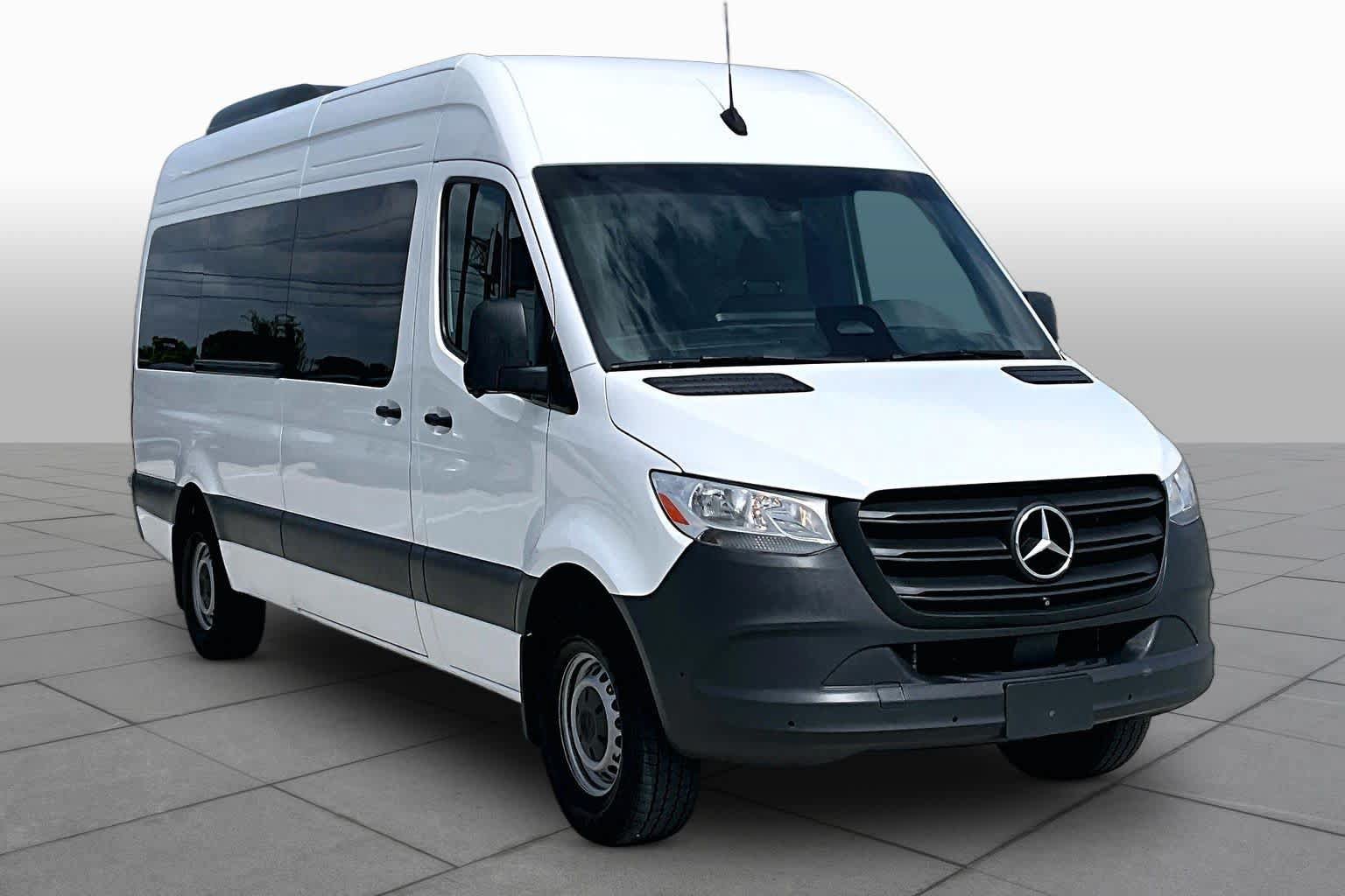 Certified 2025 Mercedes-Benz Sprinter 2500 image 3