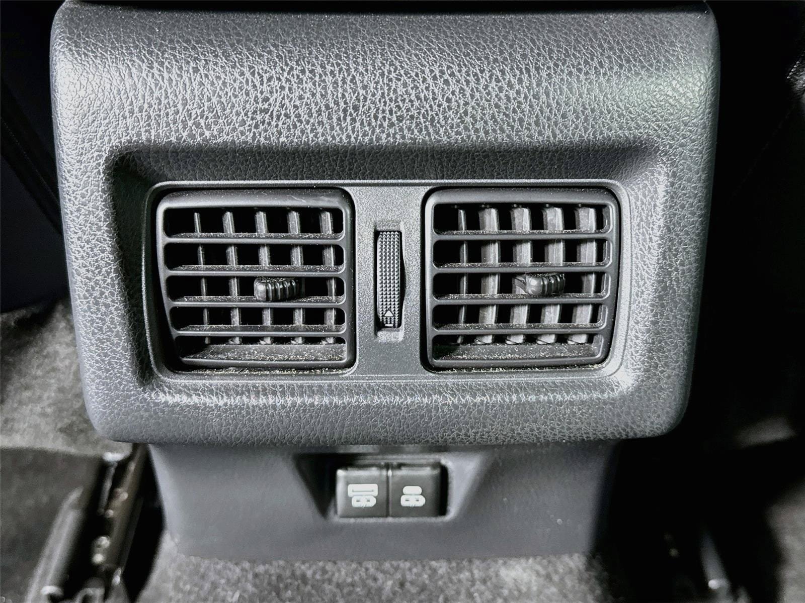 Used 2025 Toyota Camry XSE FWD image 25