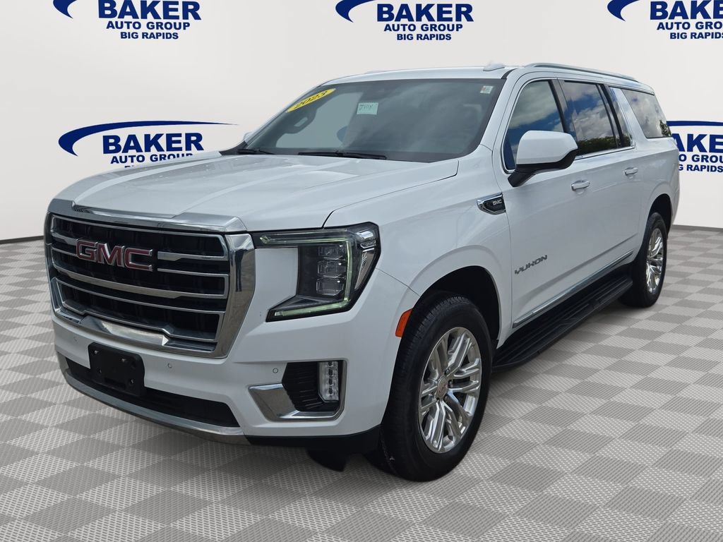 Used 2023 GMC Yukon XL SLT AWD/4WD image 7