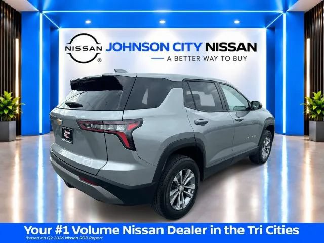 Used 2025 Chevrolet Equinox LT FWD image 4