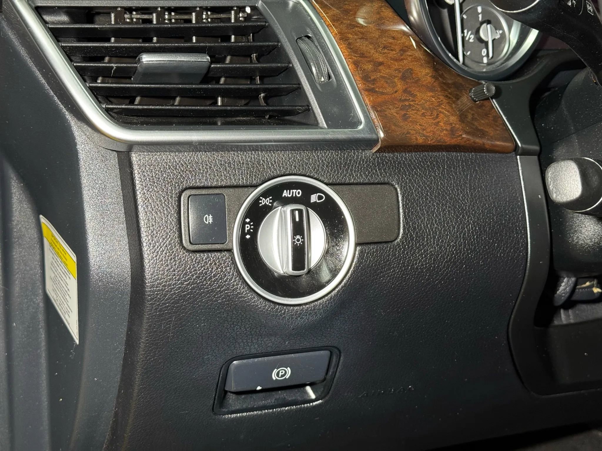 Used 2013 Mercedes-Benz ML 350 BlueTEC 4MATIC image 48
