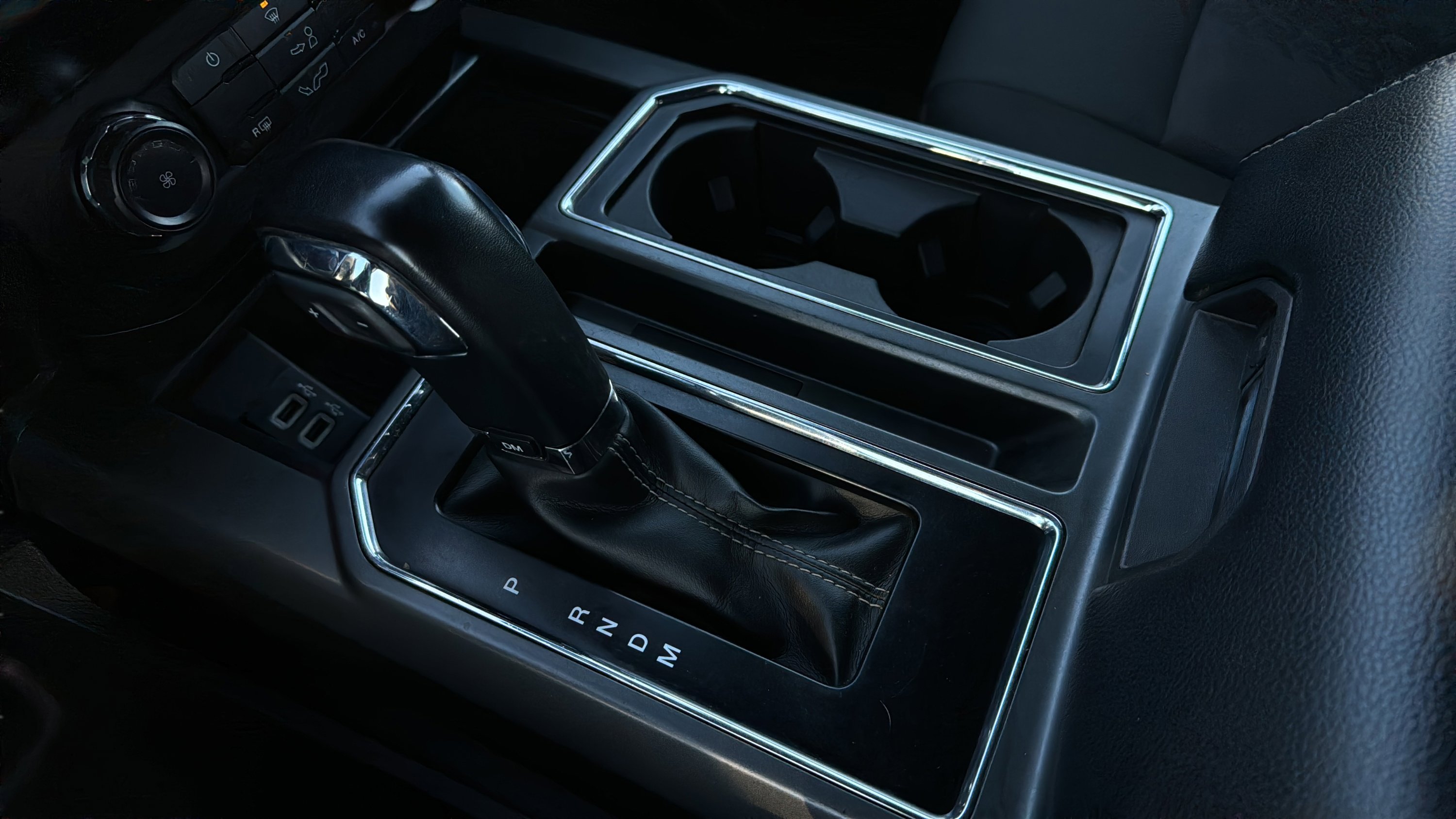 Used 2019 Ford F150 XLT w/ Equipment Group 301A Mid image 17