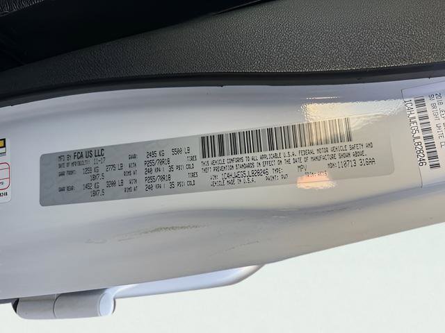 Used 2018 Jeep Wrangler Unlimited Sahara image 23