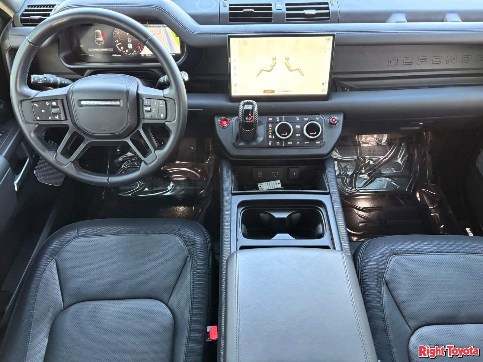 Used 2024 Land Rover Defender 130 Outbound image 15