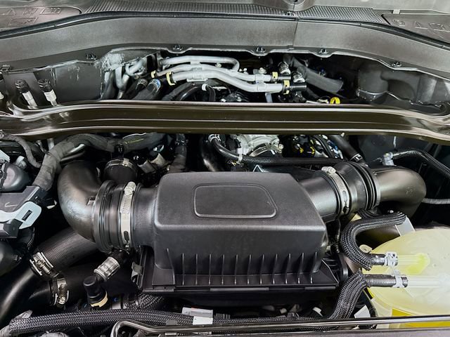 Used 2025 Ford Explorer ST image 32