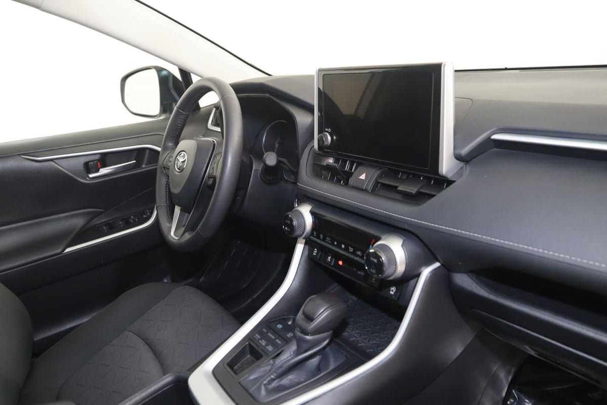 Used 2024 Toyota RAV4 XLE w/ Convenience Package AWD/4WD image 41
