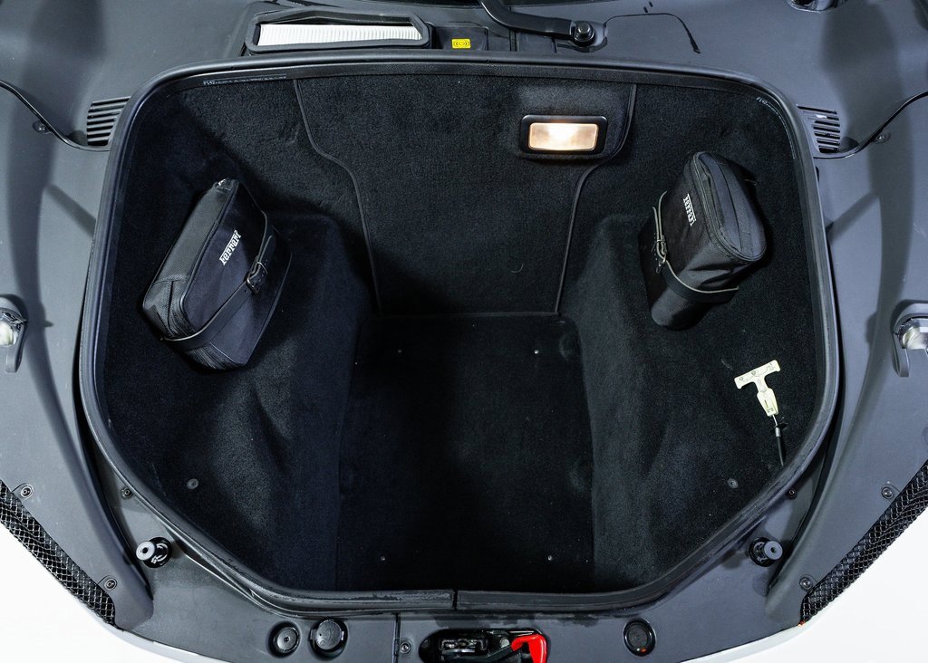 Used 2012 Ferrari 458 Italia Coupe image 24