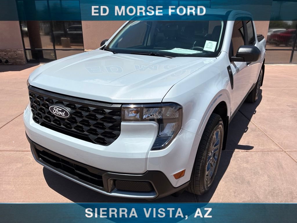 Used 2025 Ford Maverick XLT w/ Equipment Group 302A AWD/4WD image 2