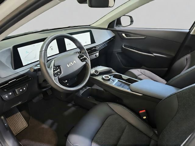 Certified 2024 Kia EV6 Light AWD/4WD image 11